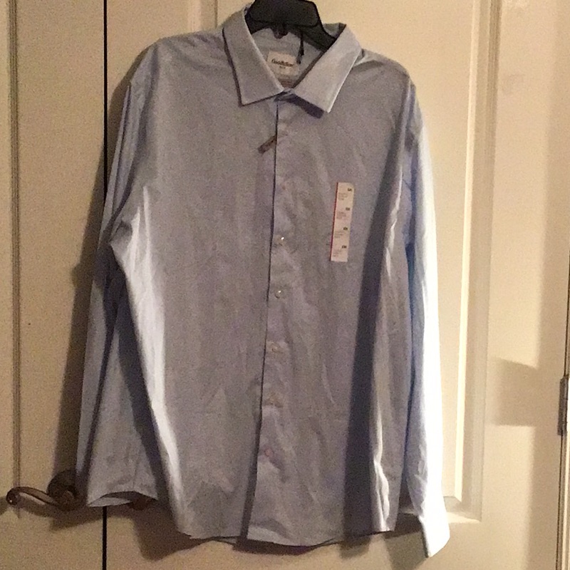 Size 2xl Light Blue Standard Fit Button Down Dress Shirt New With Tags